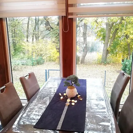 Schwandt-ein Mit Wasserblick, Ruderboot Auf Anfrage Nyaraló *