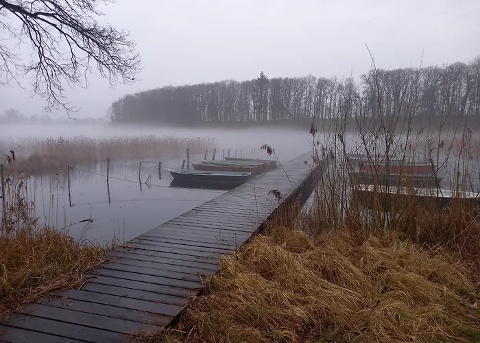 Schwandt-ein Mit Wasserblick, Ruderboot Auf Anfrage