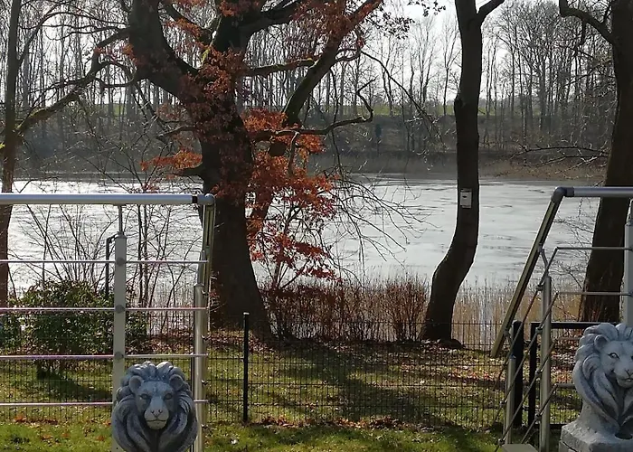 別荘 Schwandt-ein Mit Wasserblick, Ruderboot Auf Anfrage Rosenow